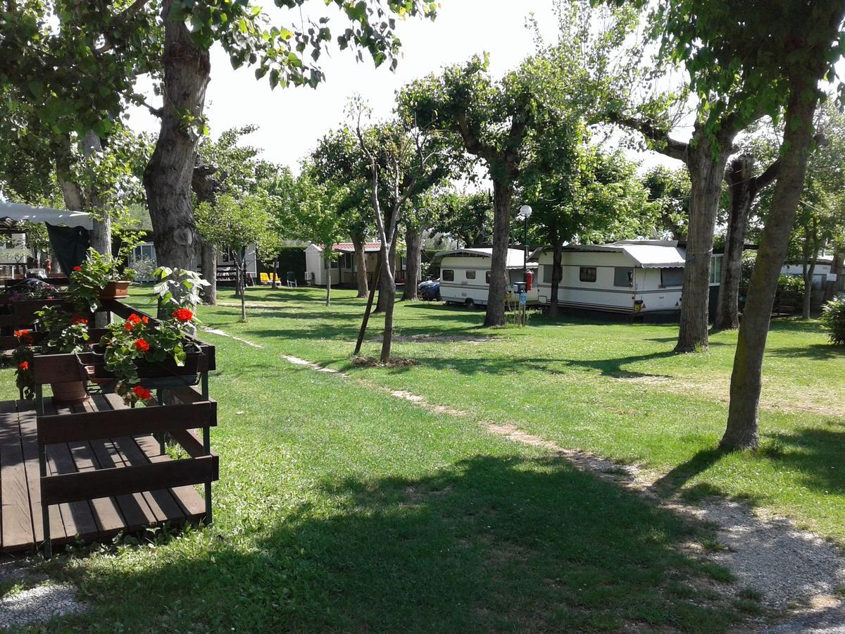 Campeggio Bruno Moniga del Garda Exterior foto